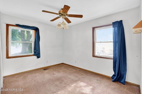 Tiny photo for 6111 Buchanan Drive, Toledo, OH 43623 (MLS # 10000499)