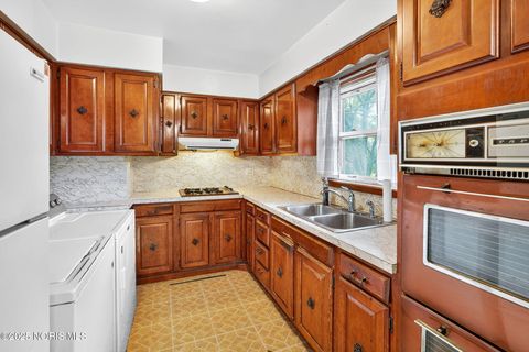Tiny photo for 6111 Buchanan Drive, Toledo, OH 43623 (MLS # 10000499)