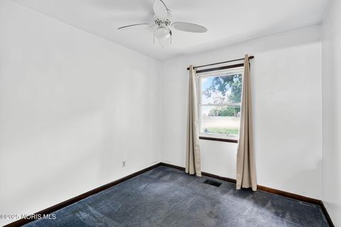 Tiny photo for 6111 Buchanan Drive, Toledo, OH 43623 (MLS # 10000499)