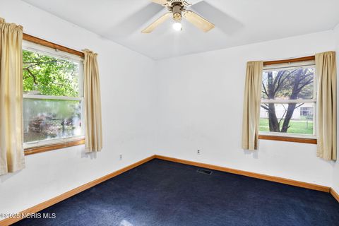 Tiny photo for 6111 Buchanan Drive, Toledo, OH 43623 (MLS # 10000499)