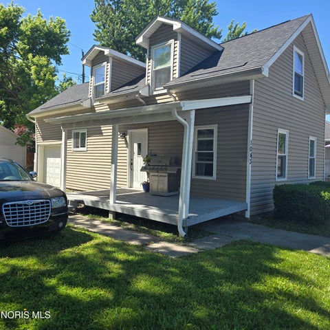 Tiny photo for 1043 S Clinton Street, Defiance, OH 43512 (MLS # 10008553)