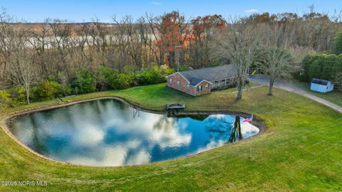 Photo of 10855 S River Road, Grand Rapids, OH 43522 (MLS # 10001406)