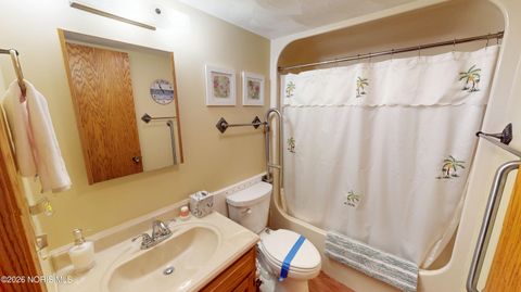 Tiny photo for 1533 Greenfield Court, Fremont, OH 43420 (MLS # 10004050)