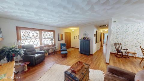 Tiny photo for 1533 Greenfield Court, Fremont, OH 43420 (MLS # 10004050)