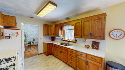 Tiny photo for 1533 Greenfield Court, Fremont, OH 43420 (MLS # 10004050)