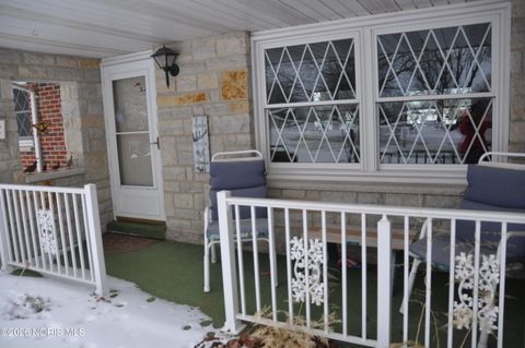 Tiny photo for 1533 Greenfield Court, Fremont, OH 43420 (MLS # 10004050)