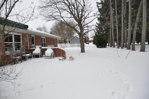Tiny photo for 1533 Greenfield Court, Fremont, OH 43420 (MLS # 10004050)