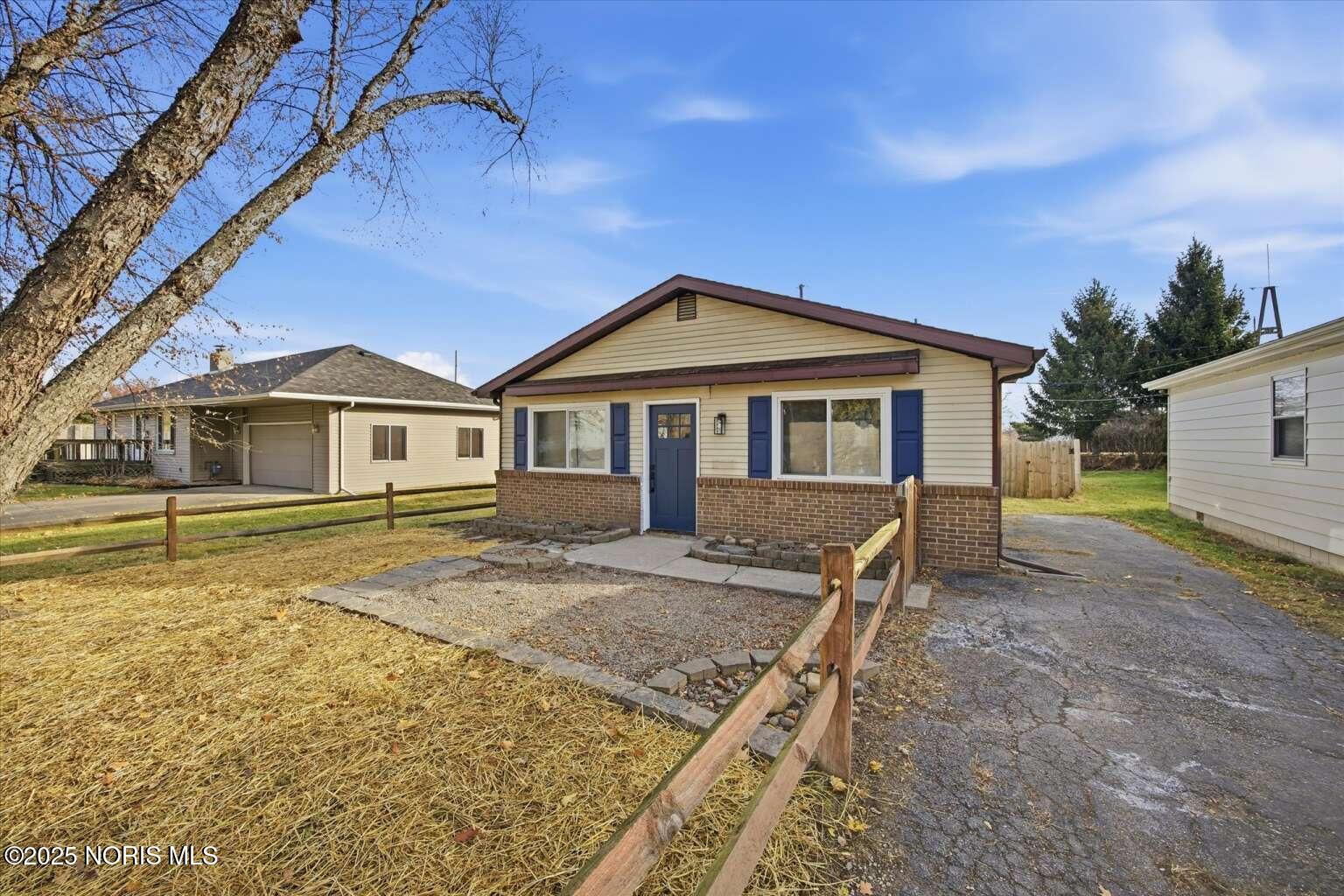 3306 Saint Bernard Drive