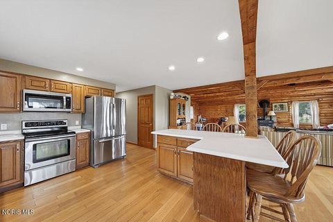 Tiny photo for 6498 County Road 330, Fostoria, OH 44830 (MLS # 10010260)