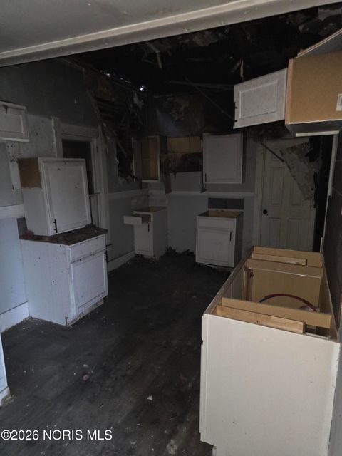 Tiny photo for 150 W Park Street, Toledo, OH 43608 (MLS # 10002723)