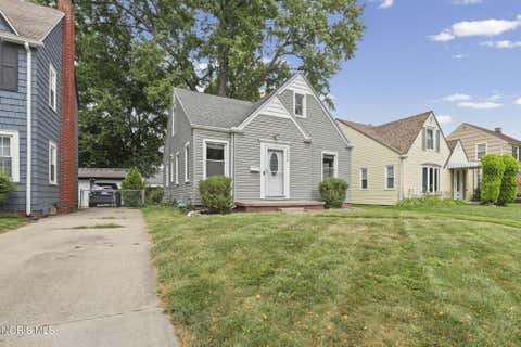 Tiny photo for 2424 Beaufort Avenue, Toledo, OH 43613 (MLS # 10011768)