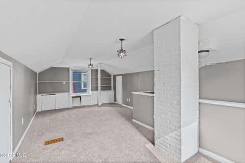 Tiny photo for 2424 Beaufort Avenue, Toledo, OH 43613 (MLS # 10011768)