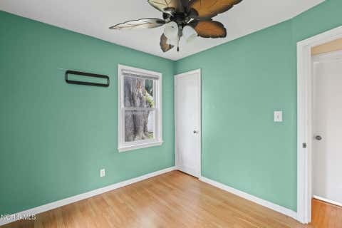 Tiny photo for 2424 Beaufort Avenue, Toledo, OH 43613 (MLS # 10011768)