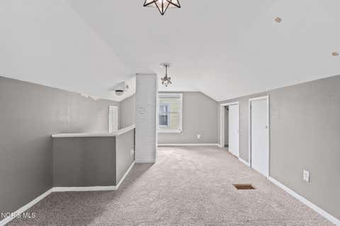 Tiny photo for 2424 Beaufort Avenue, Toledo, OH 43613 (MLS # 10011768)