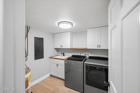Tiny photo for 6562 Woodhall Drive #4, Sylvania, OH 43560 (MLS # 10014285)