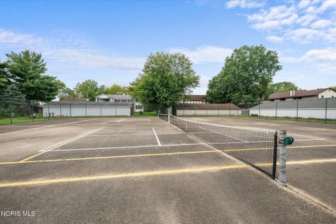 Tiny photo for 6562 Woodhall Drive #4, Sylvania, OH 43560 (MLS # 10014285)