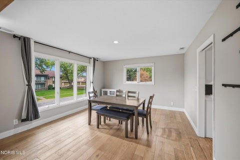 Tiny photo for 6562 Woodhall Drive #4, Sylvania, OH 43560 (MLS # 10014285)
