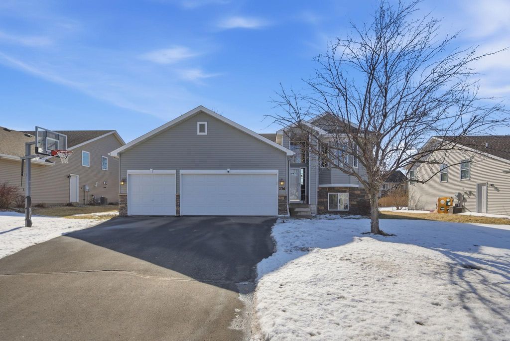 Photo of 236 Ardennes Avenue E, Shakopee, MN 55379 (MLS # 7021020)