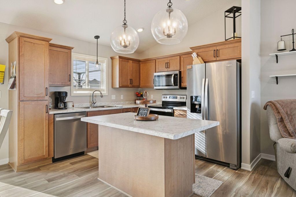 Photo of 1009 3rd Avenue, Goodhue, MN 55027 (MLS # 7008154)