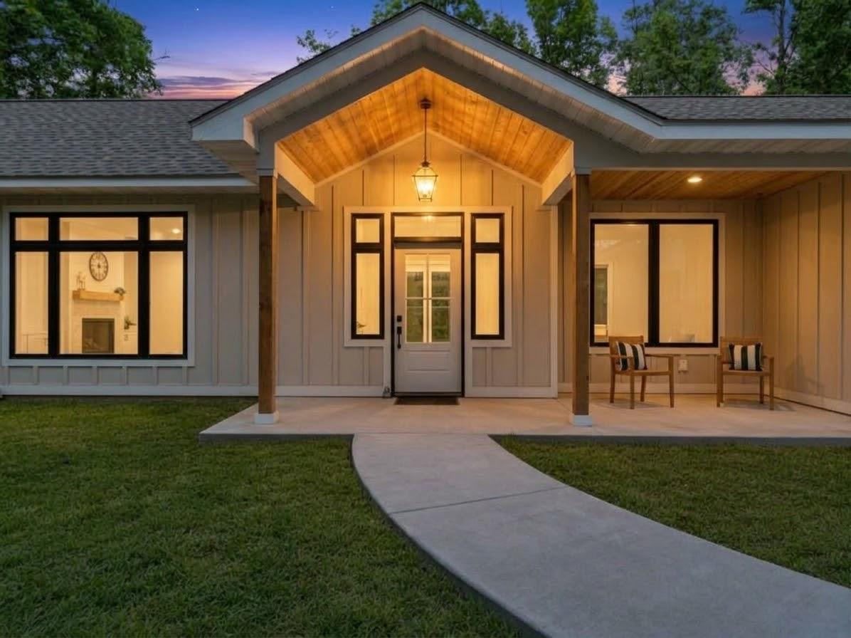2642 SW Winter Creek Court
