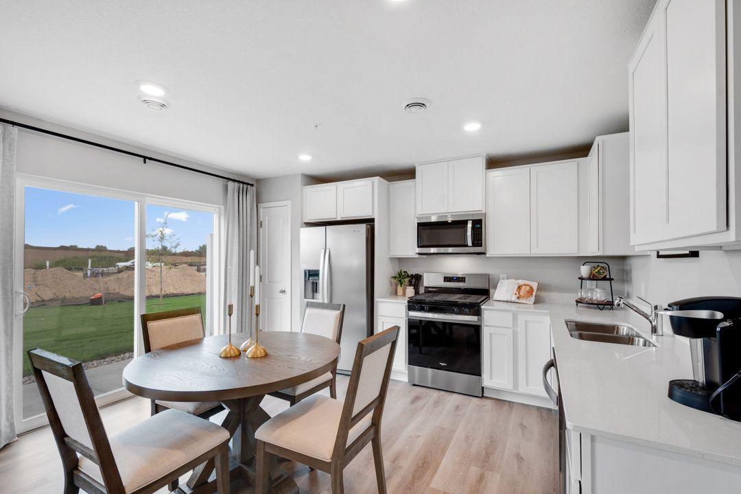 712 Waterleaf Way