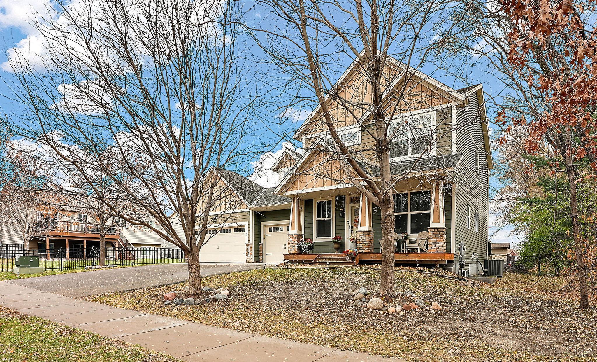 11875 London Street NE