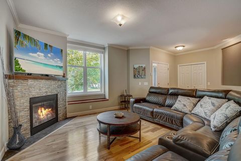 48 E 125th Street Burnsville MN 55337