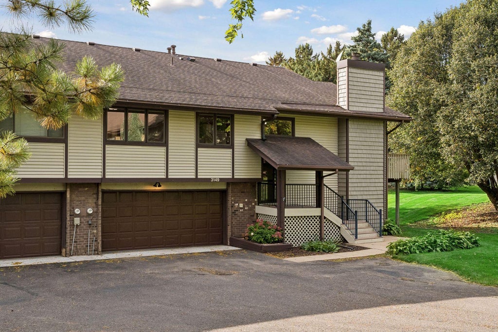 Photo of 3149 Farnum Drive, Eagan, MN 55121 (MLS # 7111359)