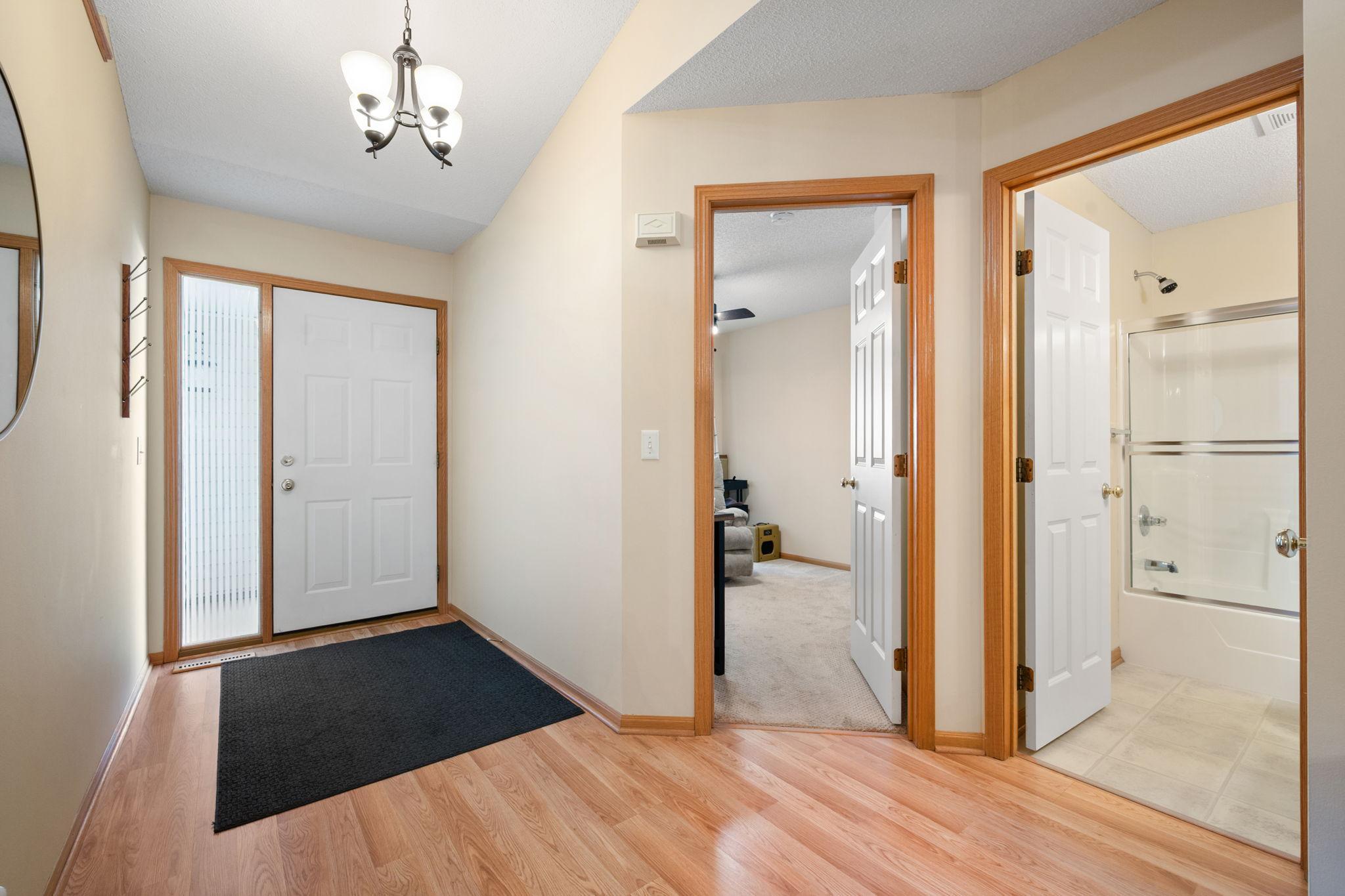 6313 Brook Lane