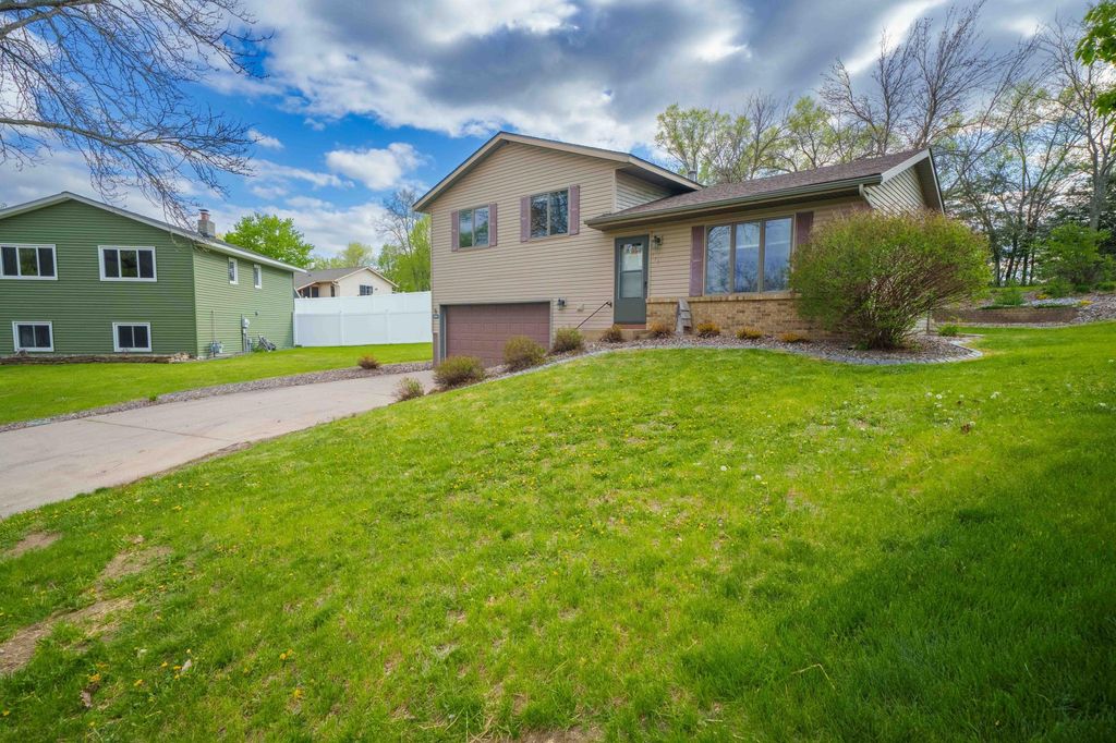 Photo of 117 Vineyard Street, Cannon Falls, MN 55009 (MLS # 7069774)