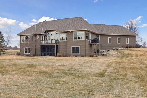 Tiny photo for 2923 Jonquil Trail N, Lake Elmo, MN 55042 (MLS # 7010861)