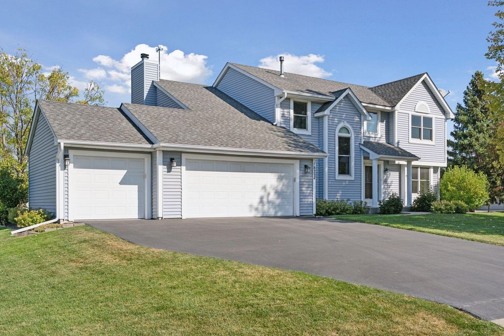 Photo of 18224 88th Avenue N, Maple Grove, MN 55311 (MLS # 7064919)