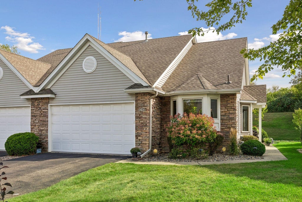 Photo of 1090 Westcliff Curve, Shoreview, MN 55126 (MLS # 7139453)