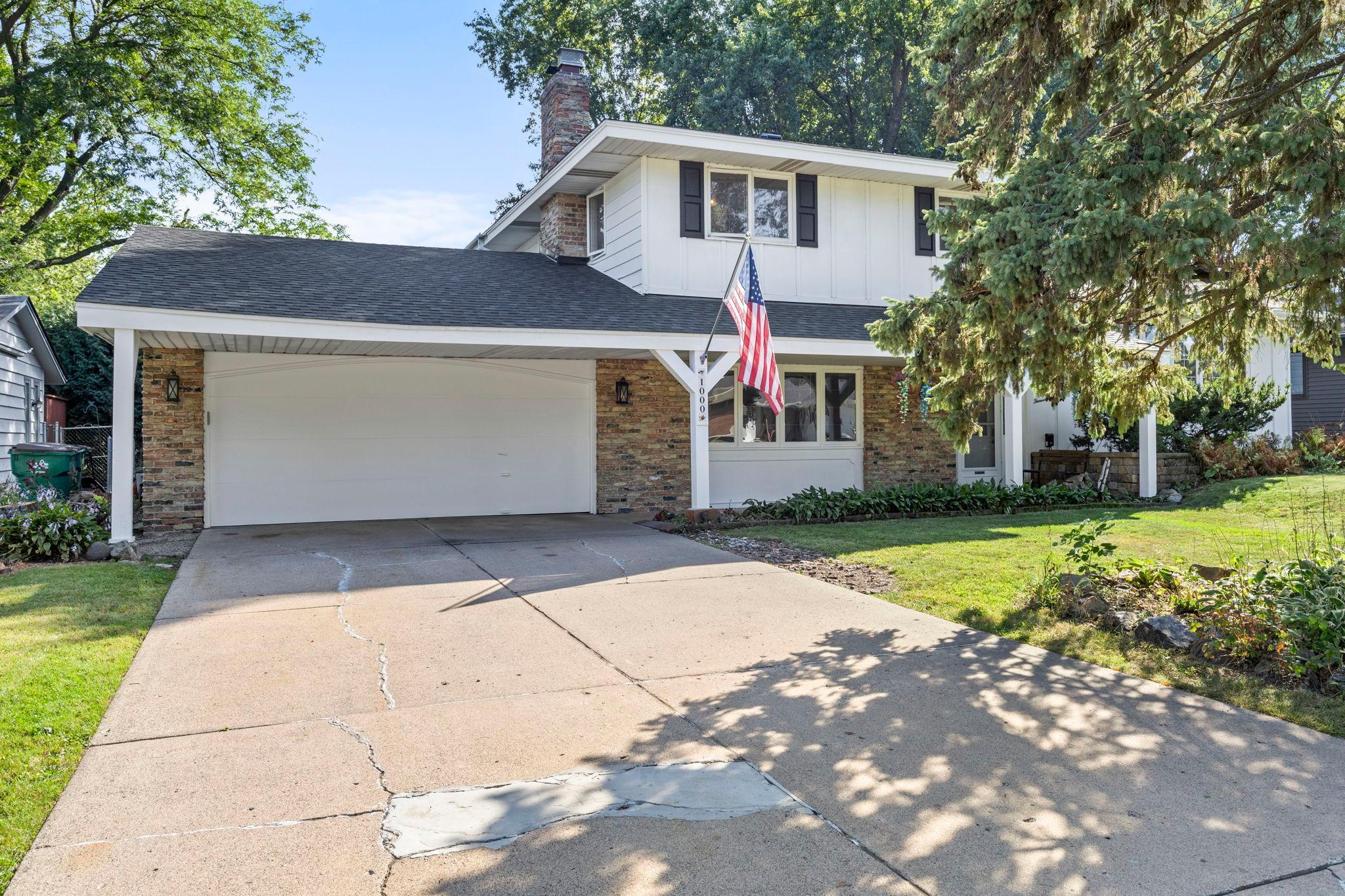 1000 Tiller Lane