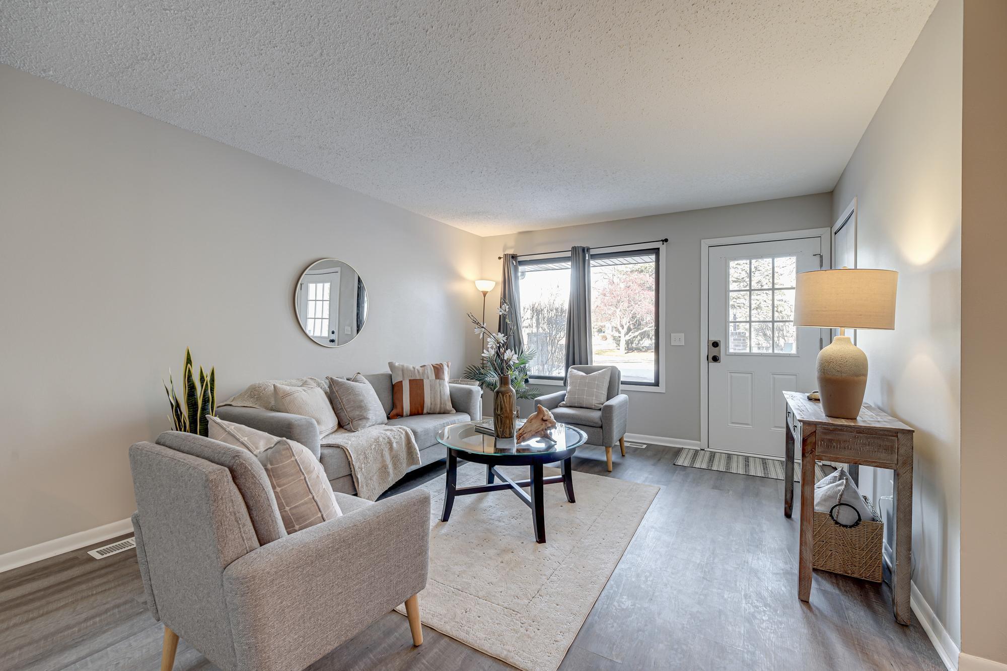 4275 Centerville Road