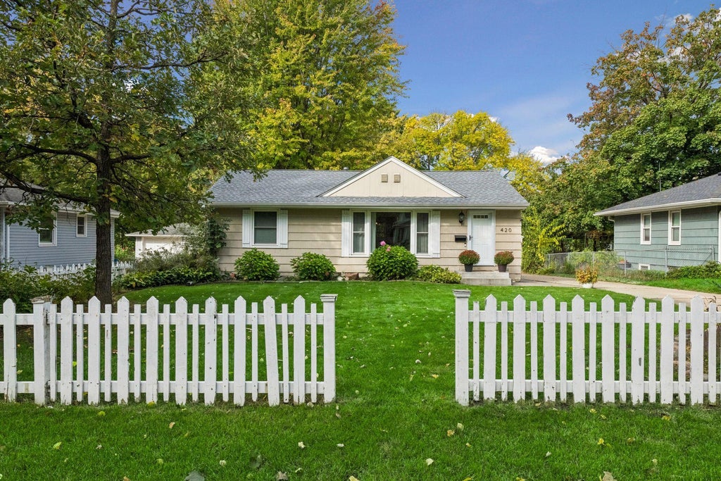 Photo of 420 Jackson Avenue S, Edina, MN 55343 (MLS # 7152487)