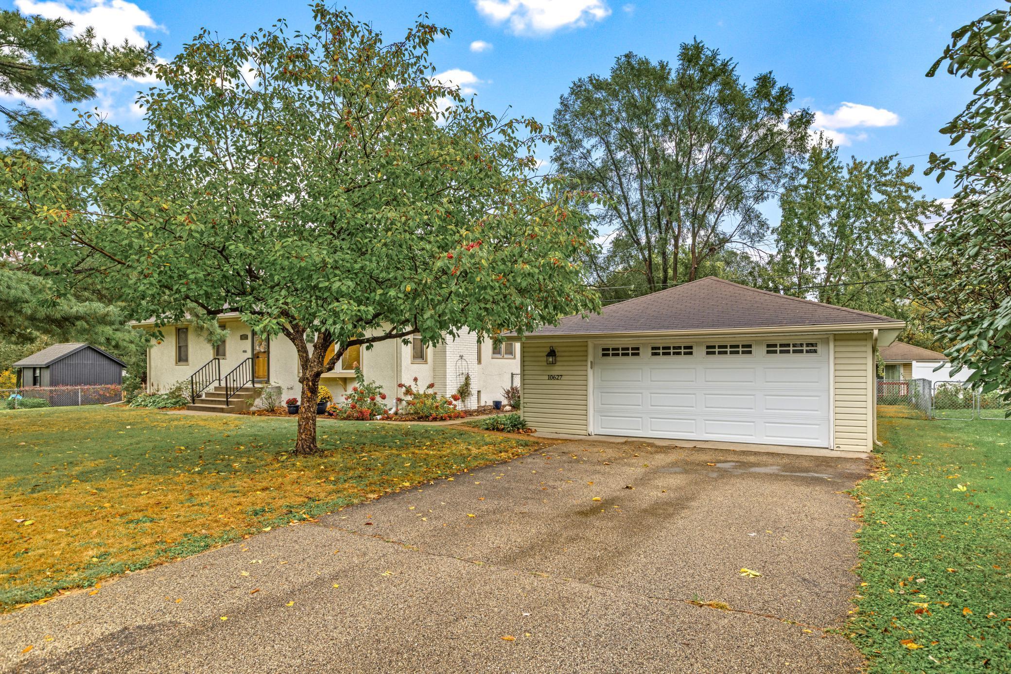 10627 Thomas Avenue S