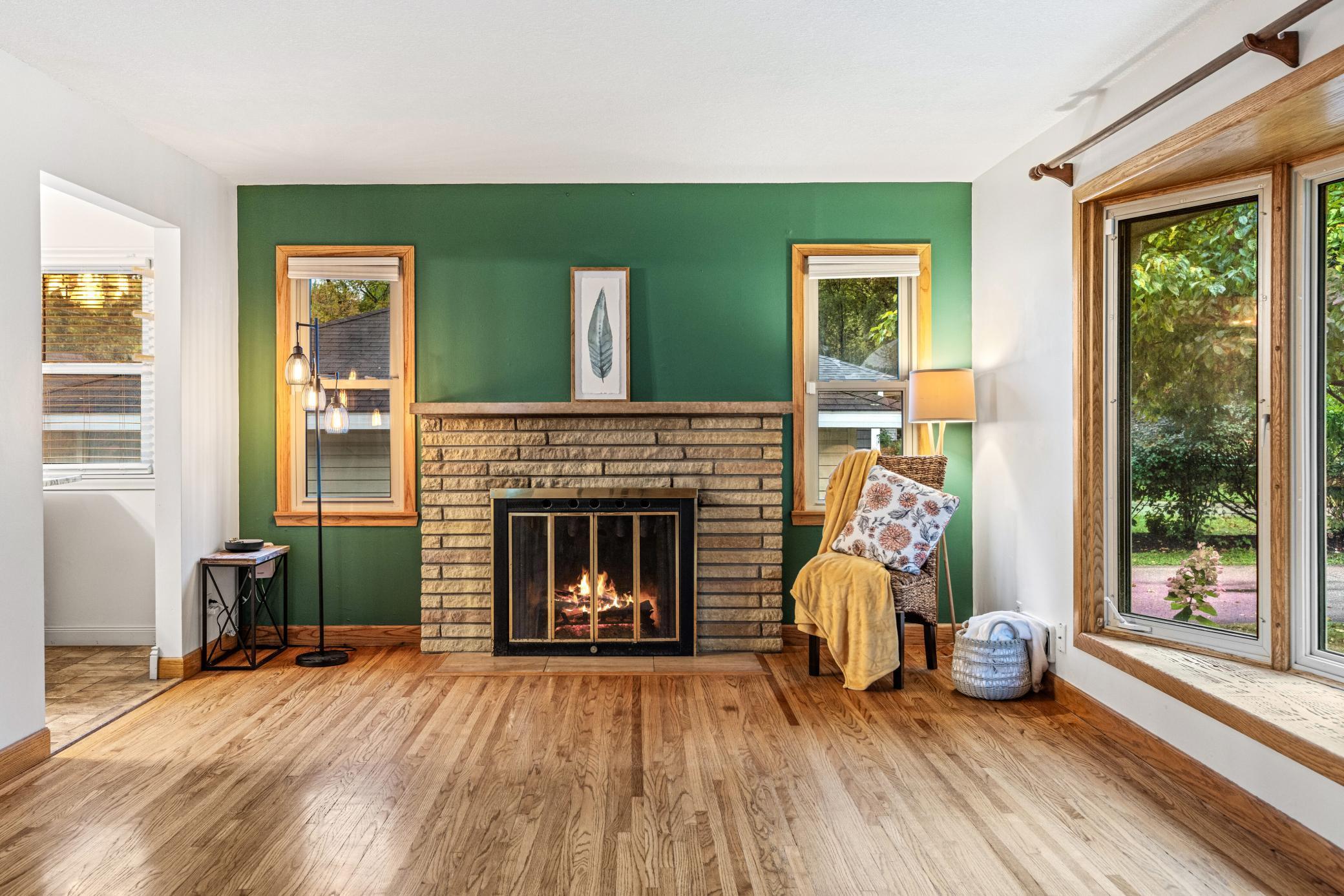 10627 Thomas Avenue S