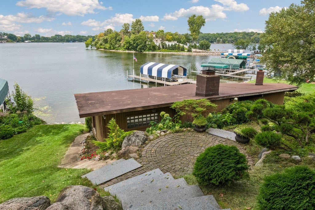 Photo of 21210 Excelsior Boulevard, Greenwood, MN 55331 (MLS # 7150317)