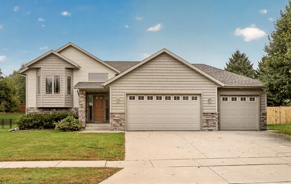 3588 HART LN SW, ROCHESTER, MN 55902 - Image 00a610039cb08574f76dffeb842bf82a/3342356738