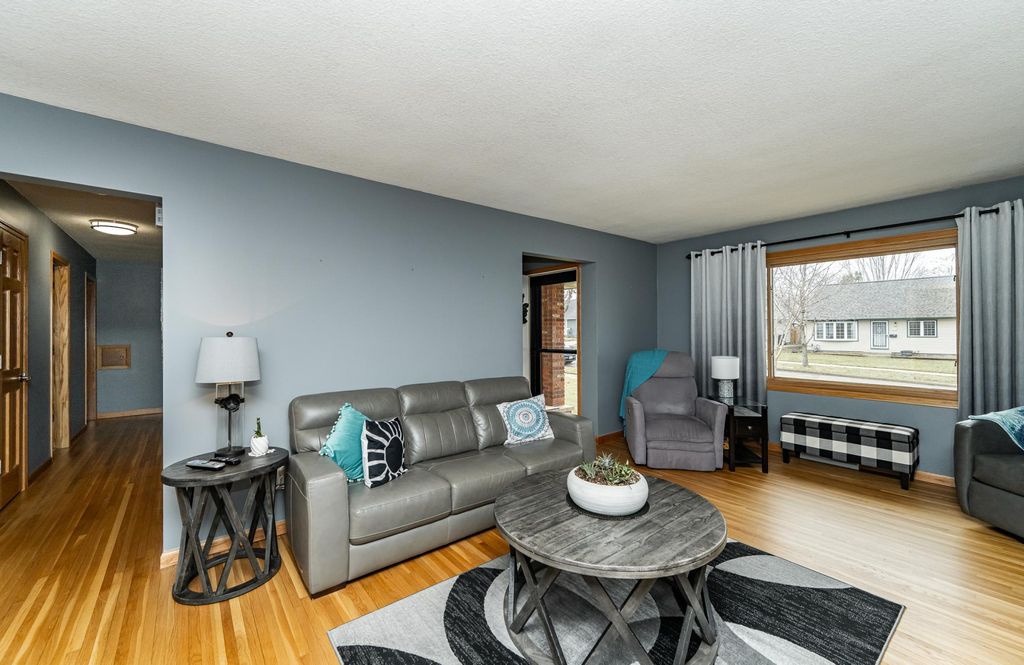 Photo of 1843 17 1/2 Street NW, Rochester, MN 55901 (MLS # 7053986)