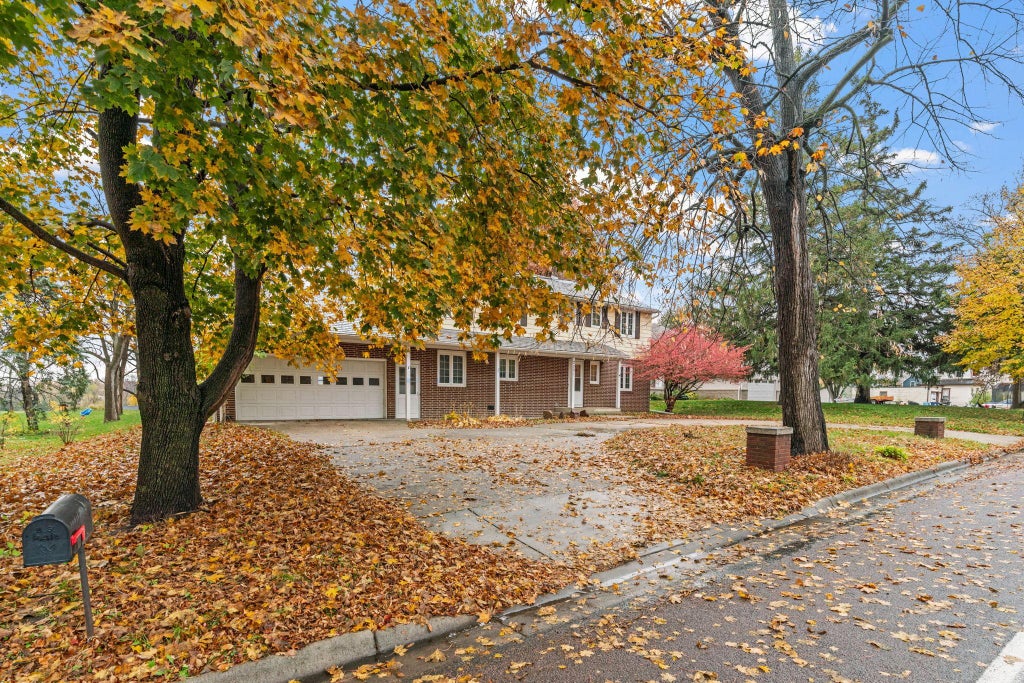 Photo of 200 4th Avenue NE, Arlington, MN 55307 (MLS # 7161672)