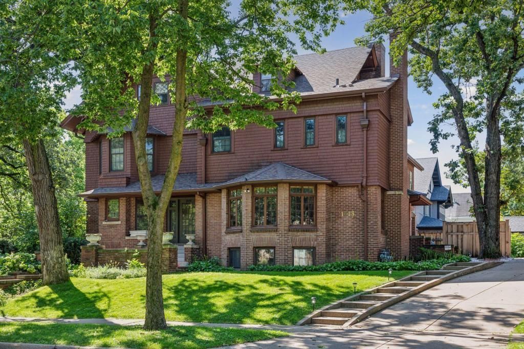 Photo of 2000 Irving Avenue S, Minneapolis, MN 55405 (MLS # 7068462)