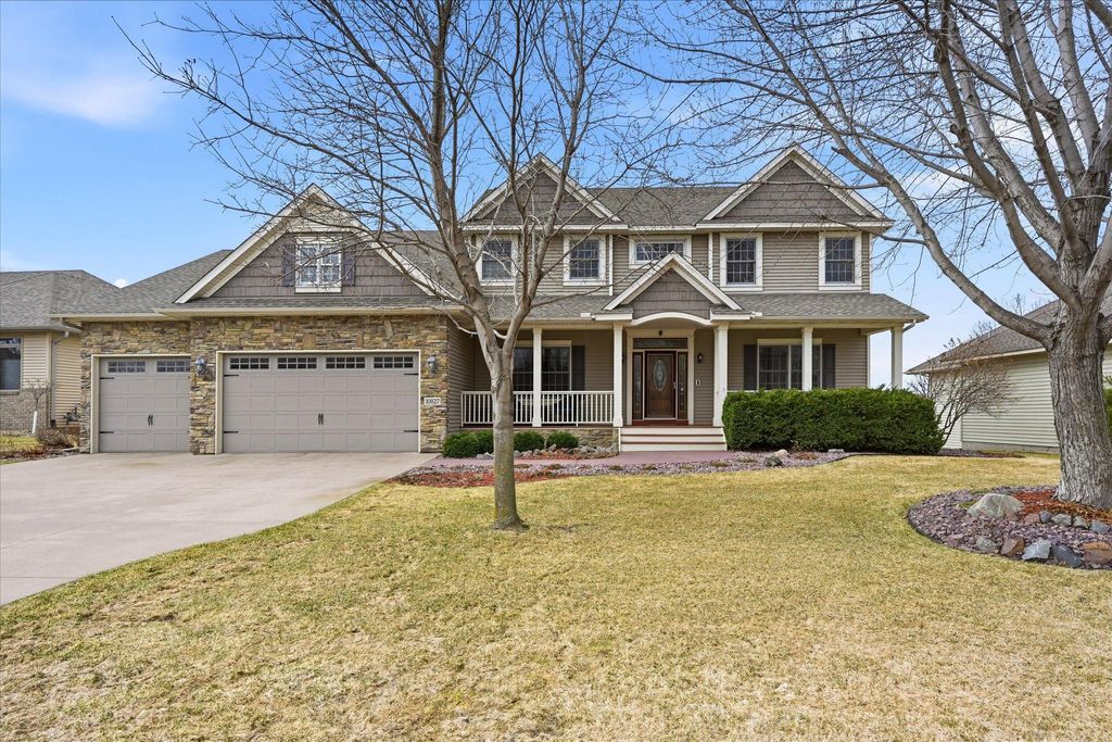 Photo of 10827 Jersey Drive N, Brooklyn Park, MN 55445 (MLS # 7053349)