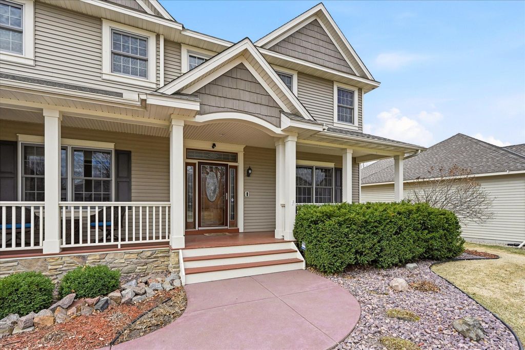 Photo of 10827 Jersey Drive N, Brooklyn Park, MN 55445 (MLS # 7053349)