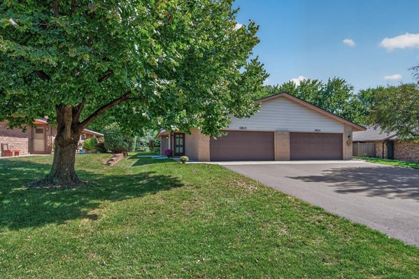 2813 ROBINWOOD WAY, SAINT PAUL, MN 55125 - Image 00cdbb2cb210d64babbb7eaab9ebbc33/90413773