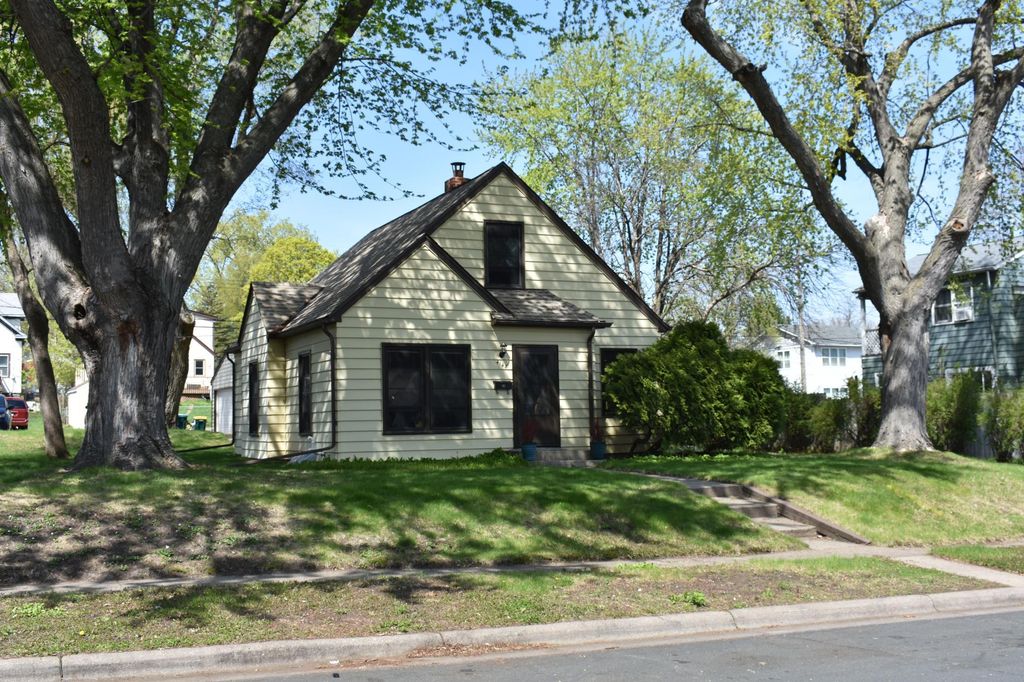 Photo of 4148 Madison Street NE, Columbia Heights, MN 55421 (MLS # 7064727)
