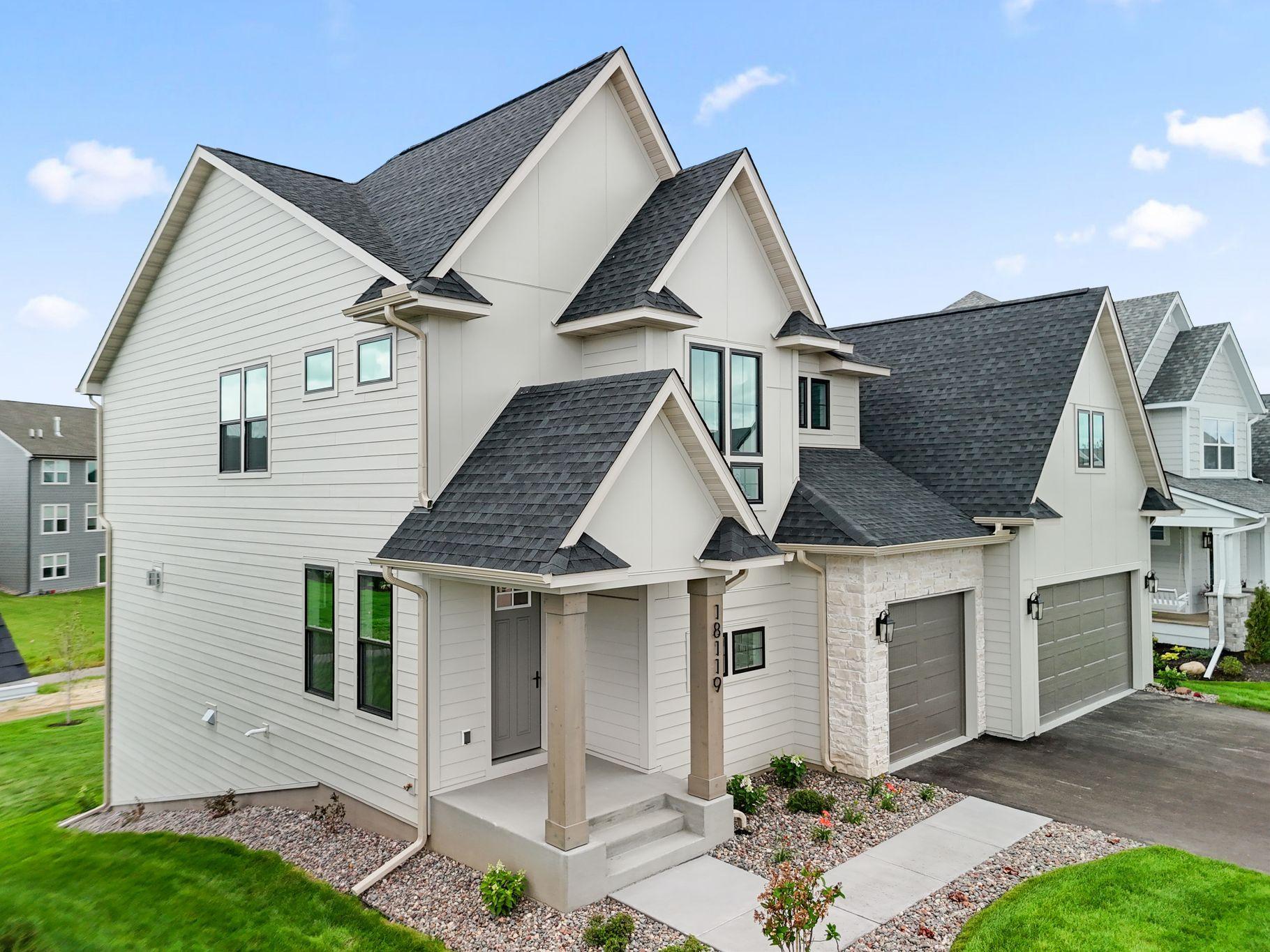 18119 103rd Avenue N