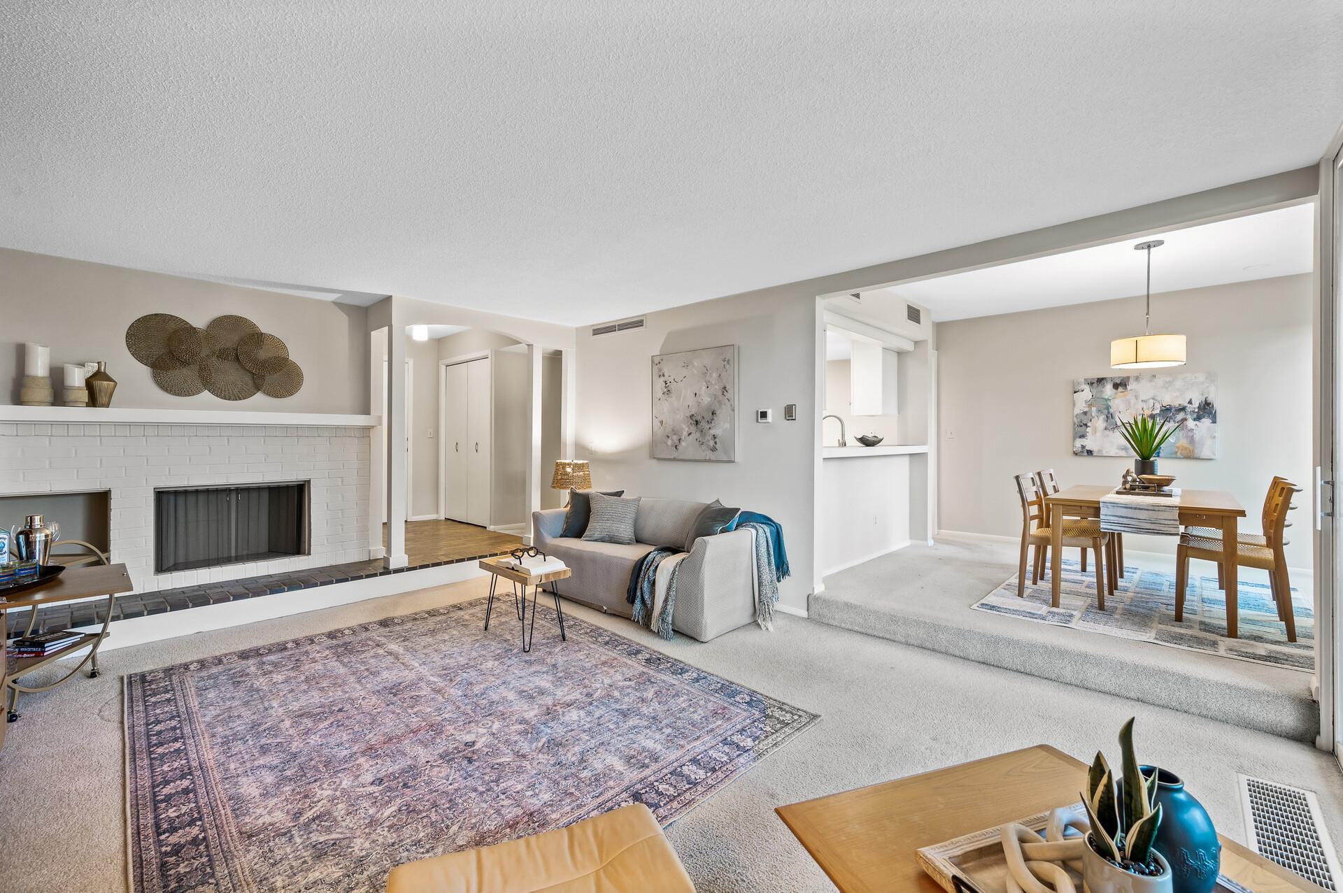6085 Lincoln Drive 223