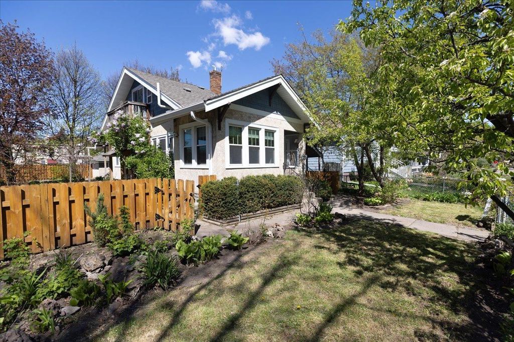 Photo of 2916 32nd Avenue S, Minneapolis, MN 55406 (MLS # 7063766)